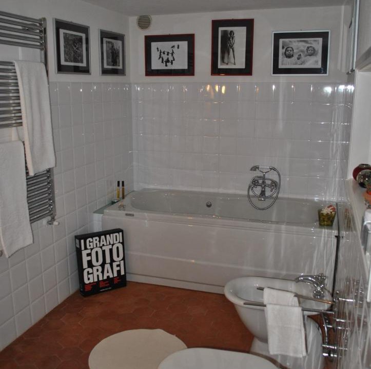 Photo of Bathroom in Castelmuzio