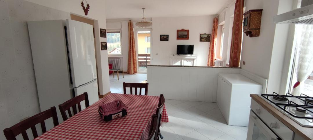 Photo of Kitchen in Male