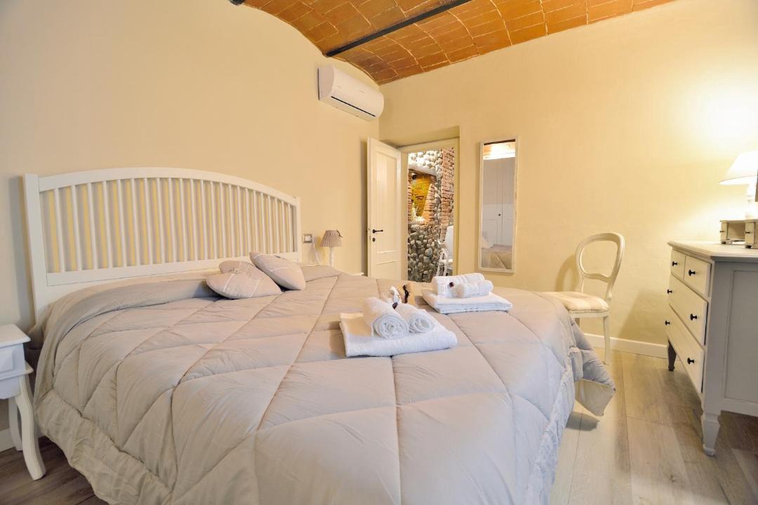 Photo of Bedroom in Pistoia