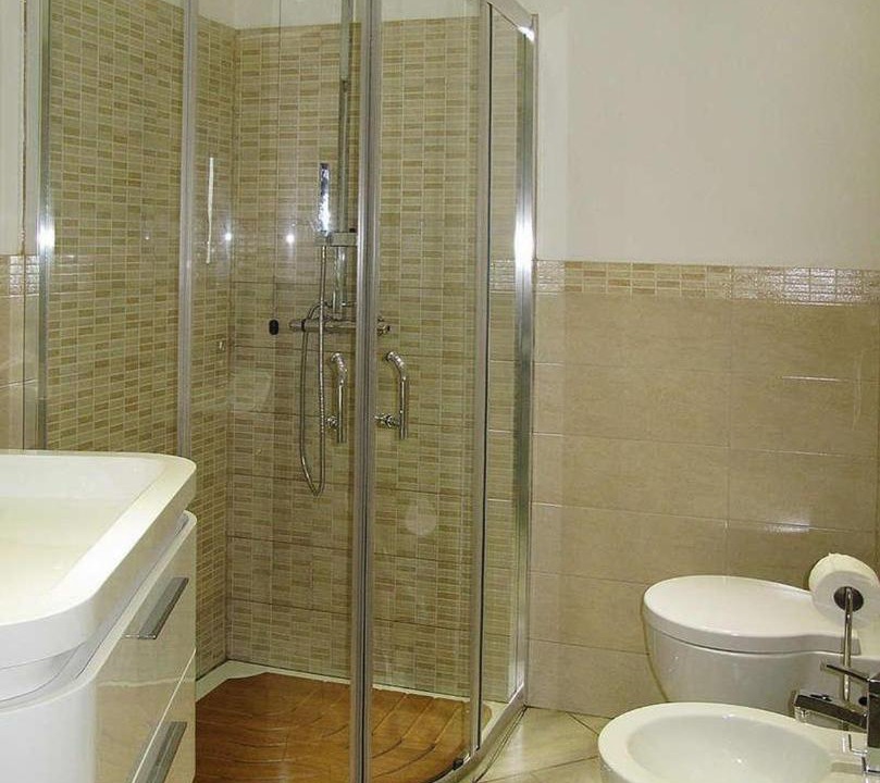 Photo of Bathroom in Agrano