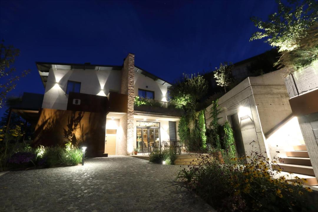 Photo of Others in Barolo