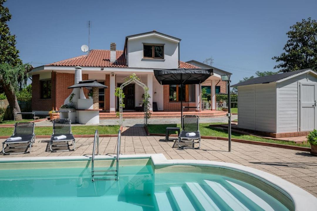 Photo of Outdoor in Leini