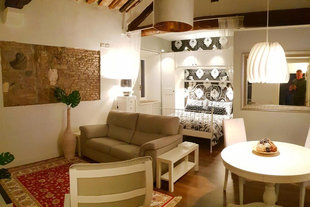Photo of Livingroom in Ostia Antica