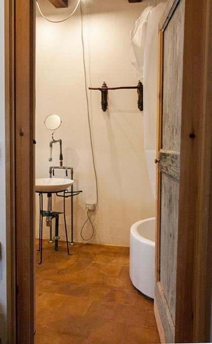Photo of Bathroom in Strongoli