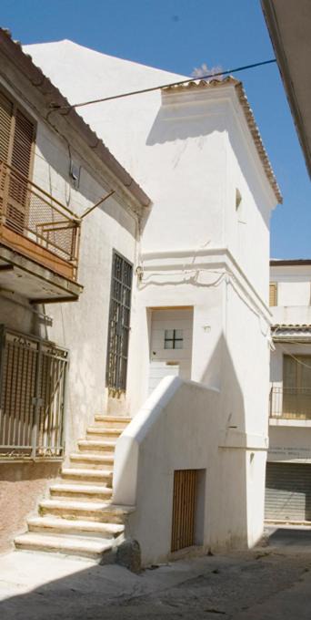 Photo of Buildings in Strongoli