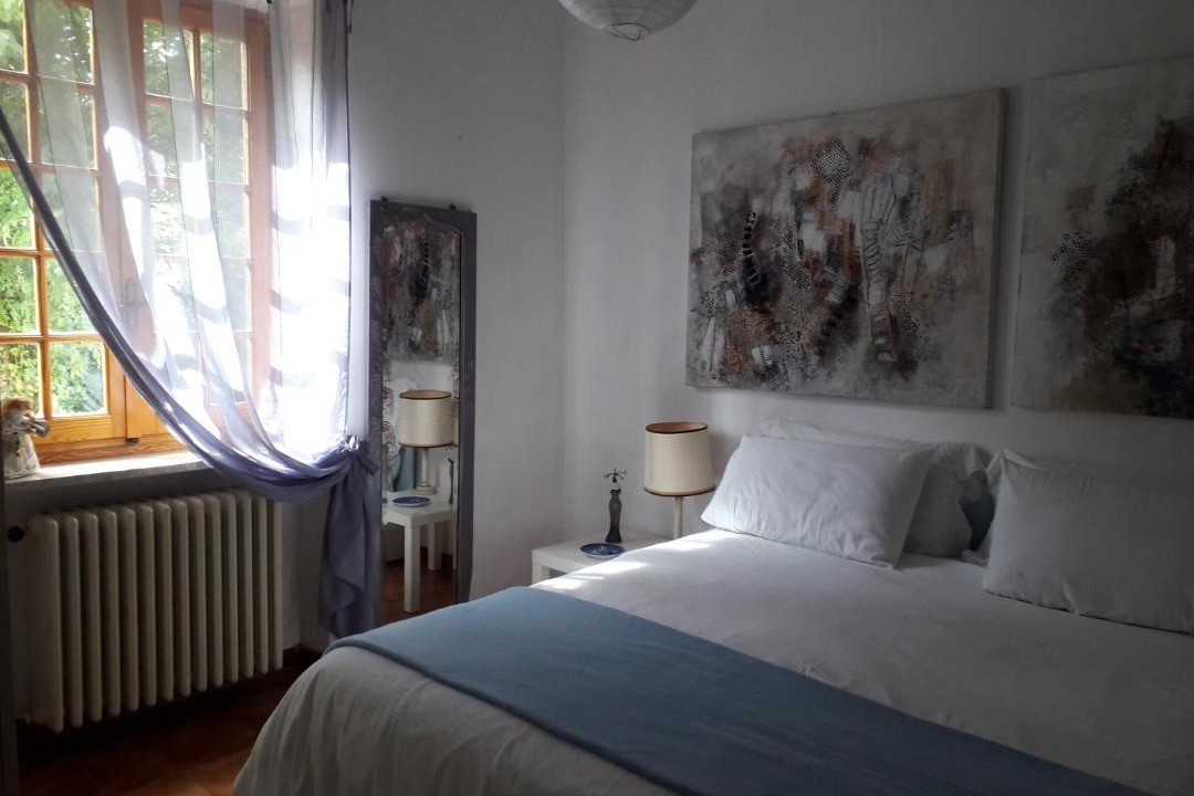 Photo of Bedroom in Calosso