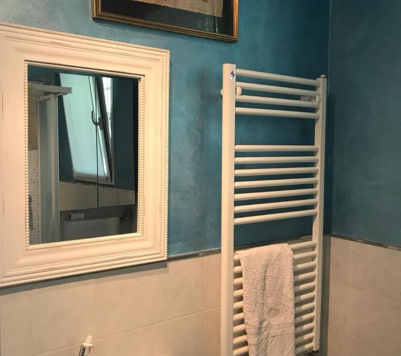 Photo of Bathroom in Recco