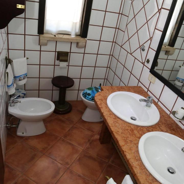 Photo of Bathroom in Latina