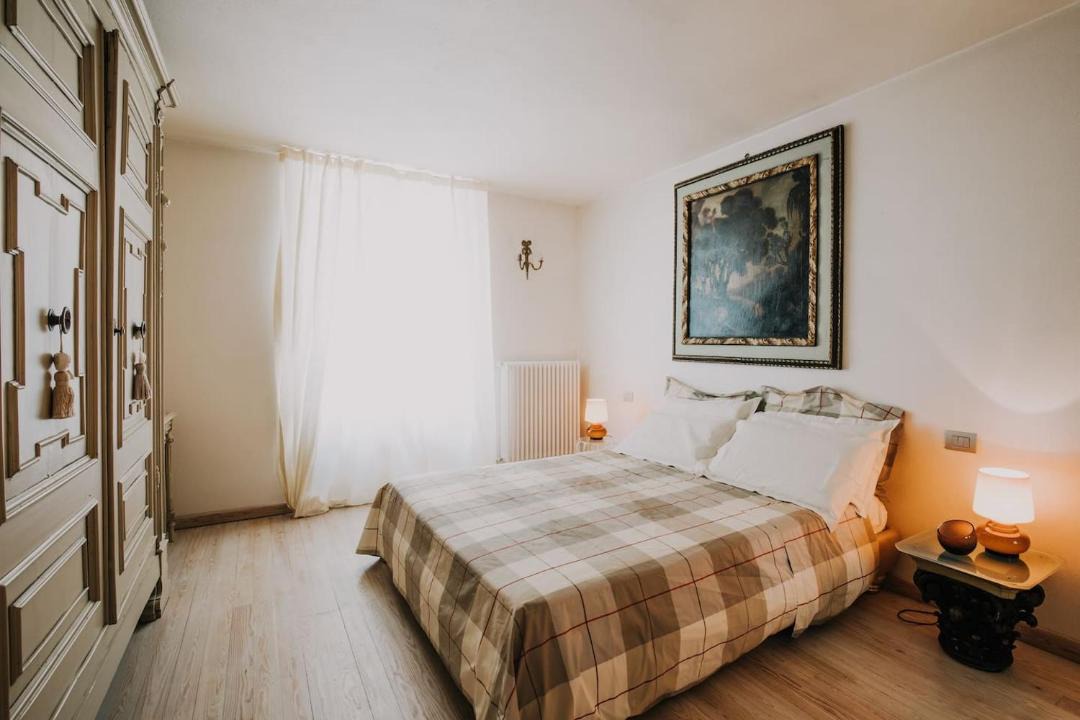 Photo of Bedroom in Santo Stefano Belbo