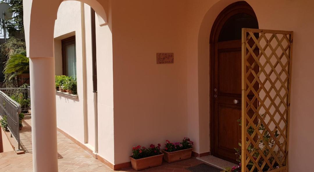 Photo of Patio Balcony in Nuoro