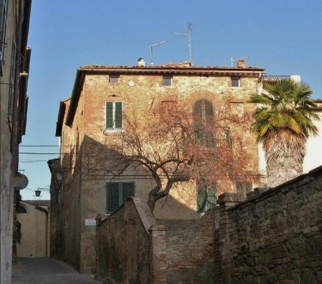 Photo of Buildings in Castelmuzio