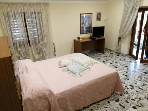 Photo of Bedroom in Campora San Giovanni