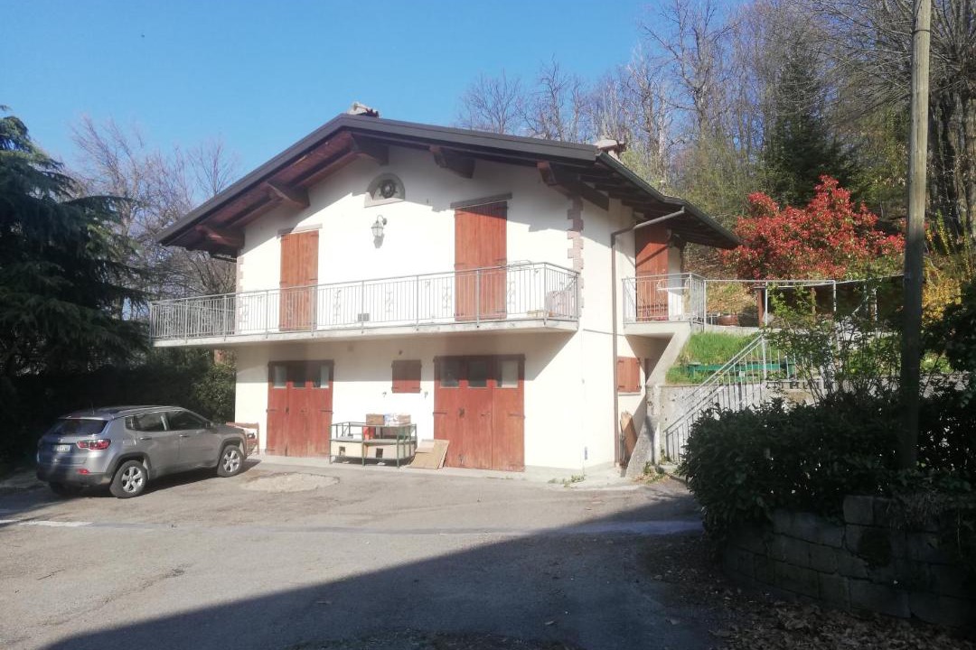 Photo of Buildings in Zocca