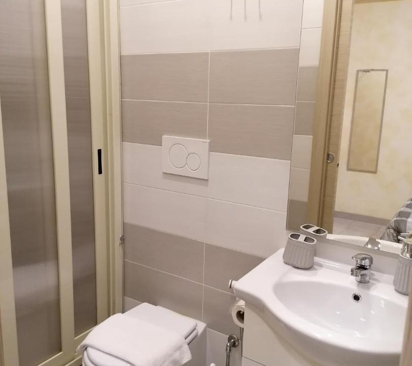 Photo of Bathroom in Prenestino-Labicano