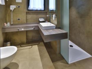 Photo of Bathroom in Arcore