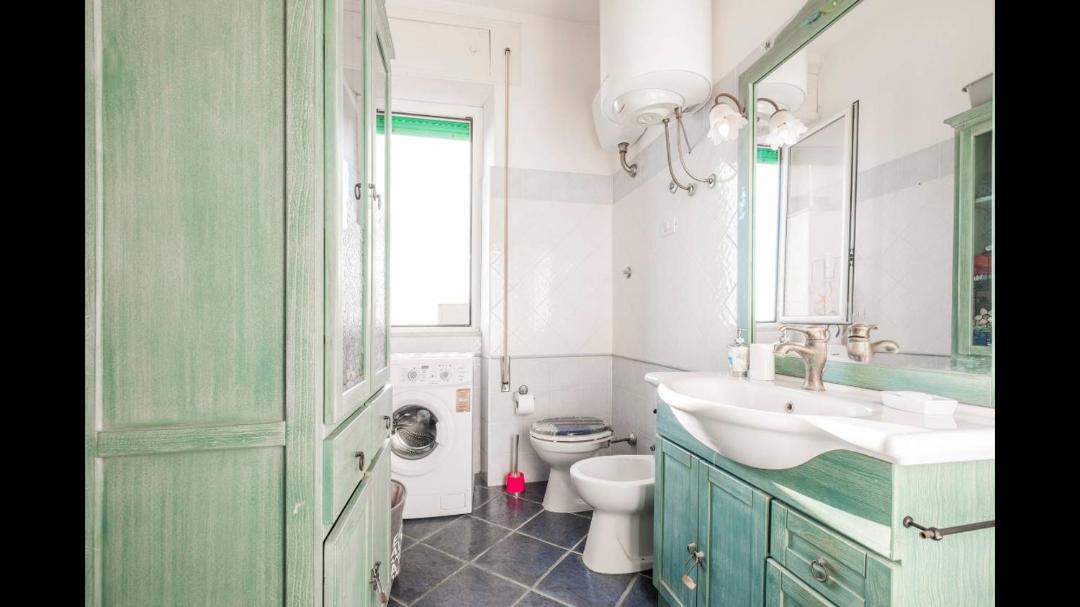 Photo of Bathroom in Ladispoli