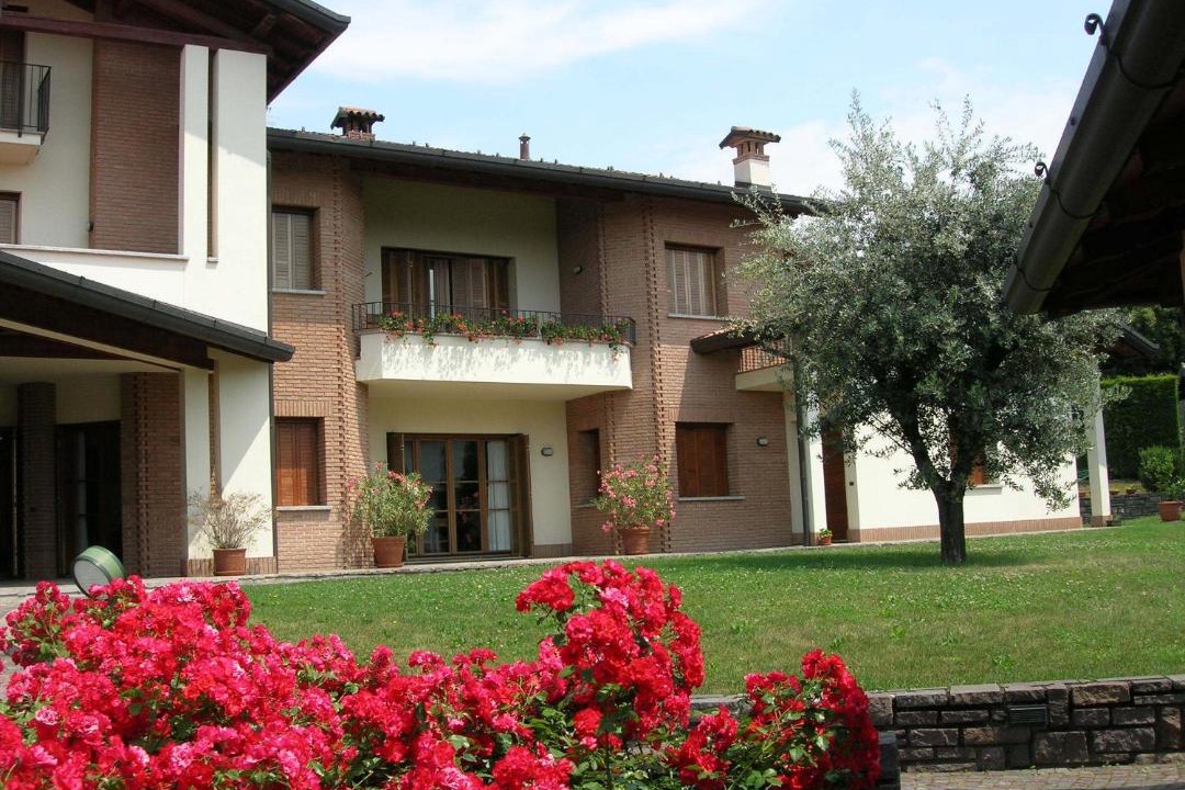 Photo of Others in Villa Guardia