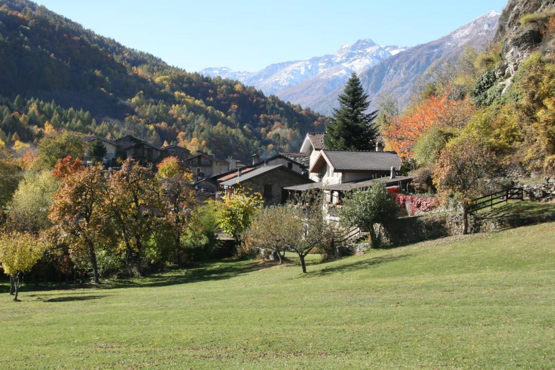 Photo of Others in Gravere