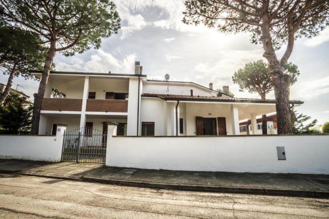 Photo of Buildings in Lido di Volano
