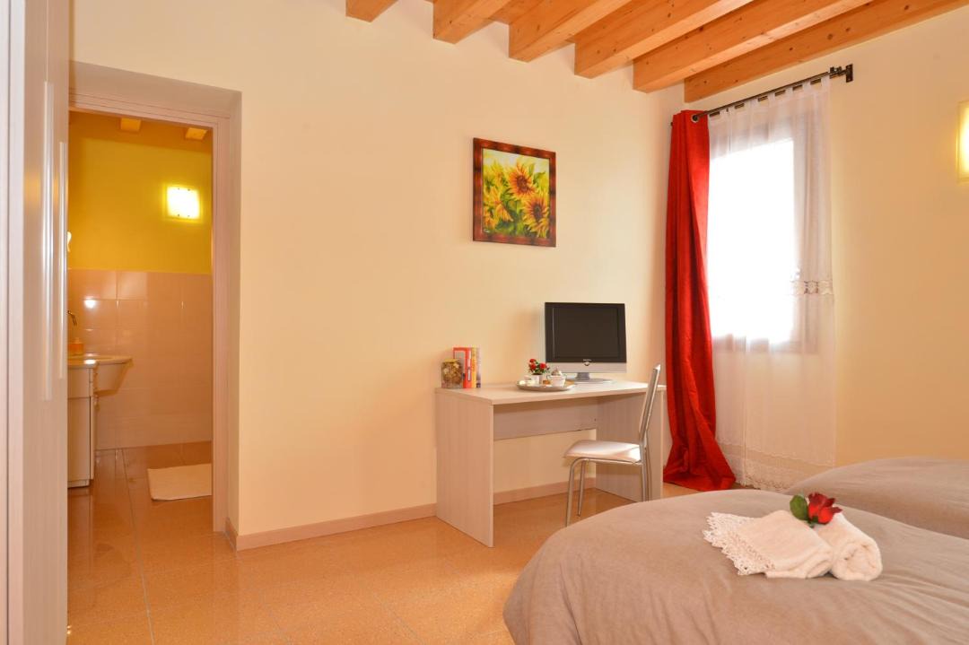 Photo of Bedroom in Arcole