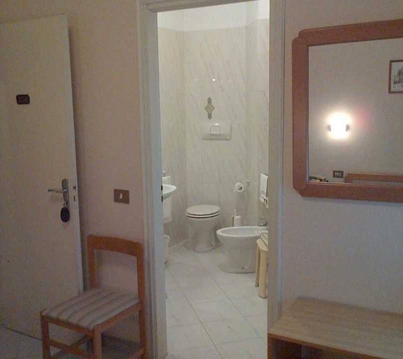 Photo of Bathroom in Boves
