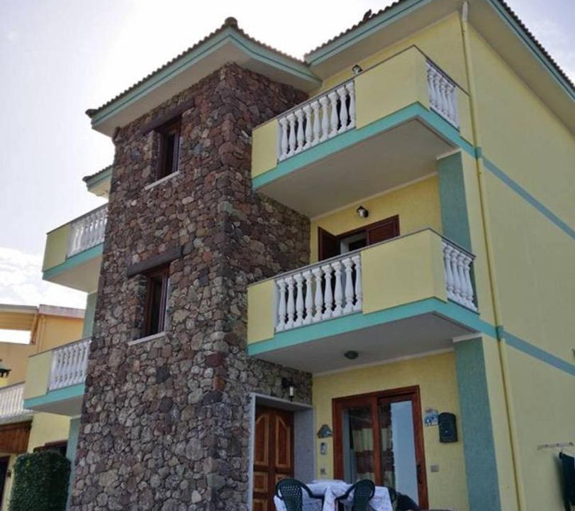 Photo of Buildings in Lu Bagnu