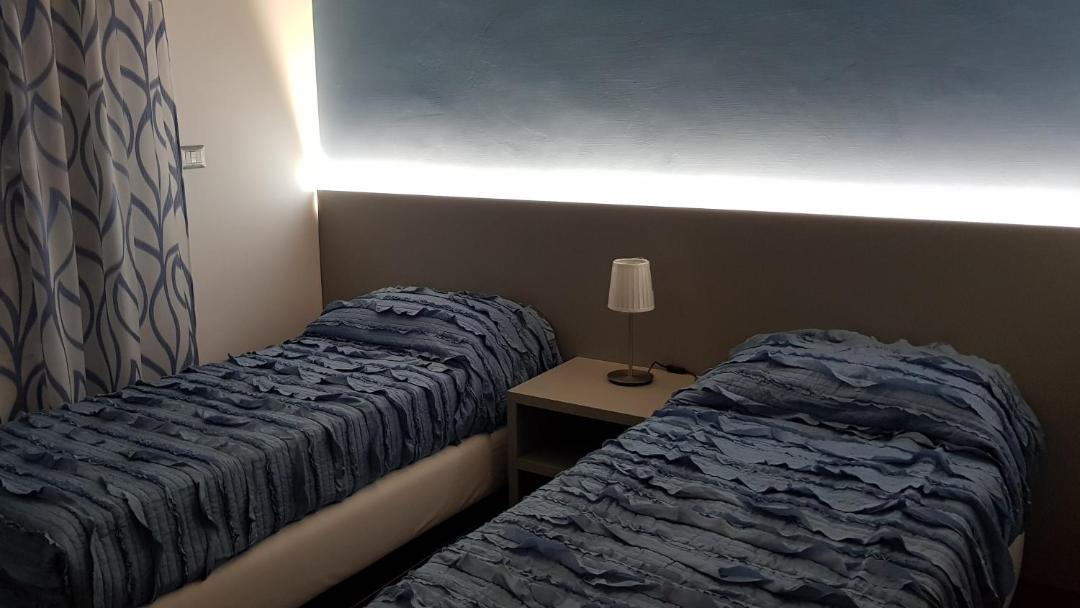 Photo of Bedroom in Alife