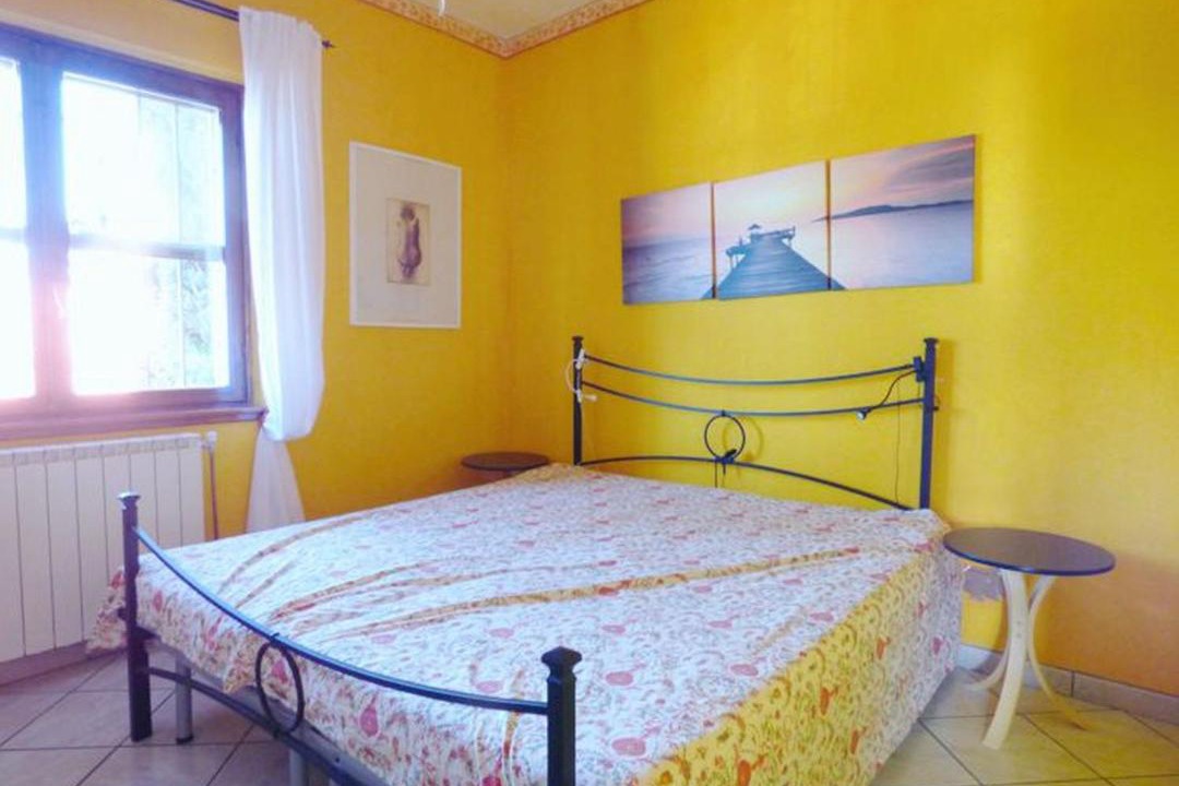 Photo of Bedroom in Porto Valtravaglia