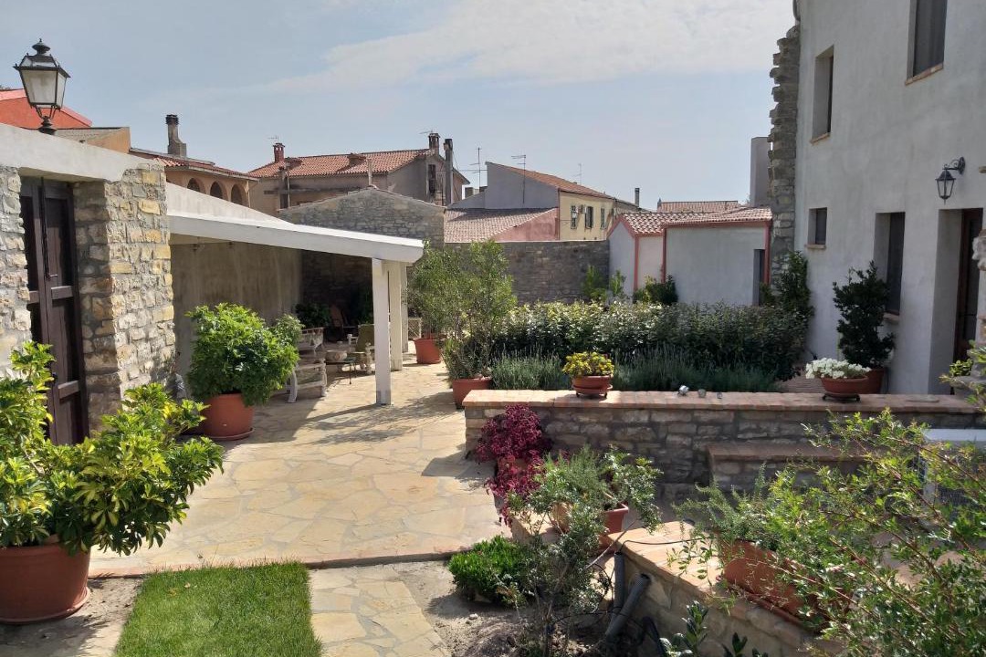 Photo of Buildings in Mandas
