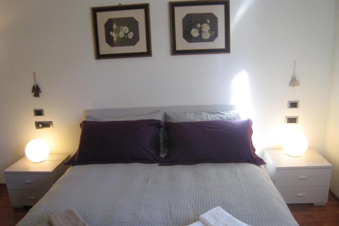Photo of Bedroom in Villa Guardia