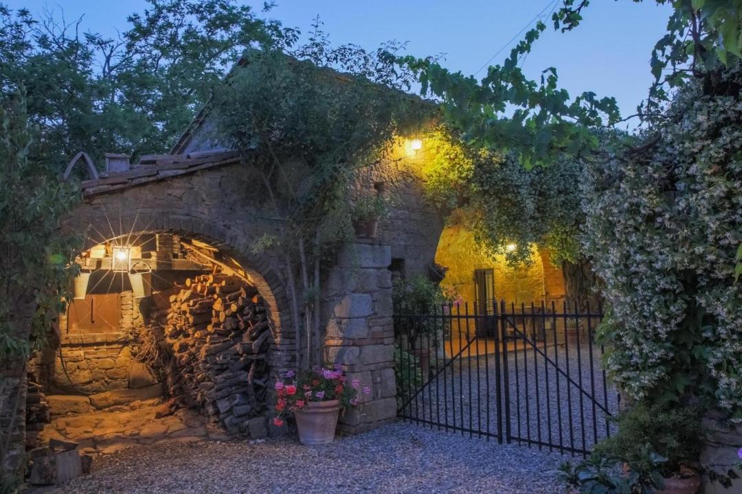 Photo of Others in Pienza