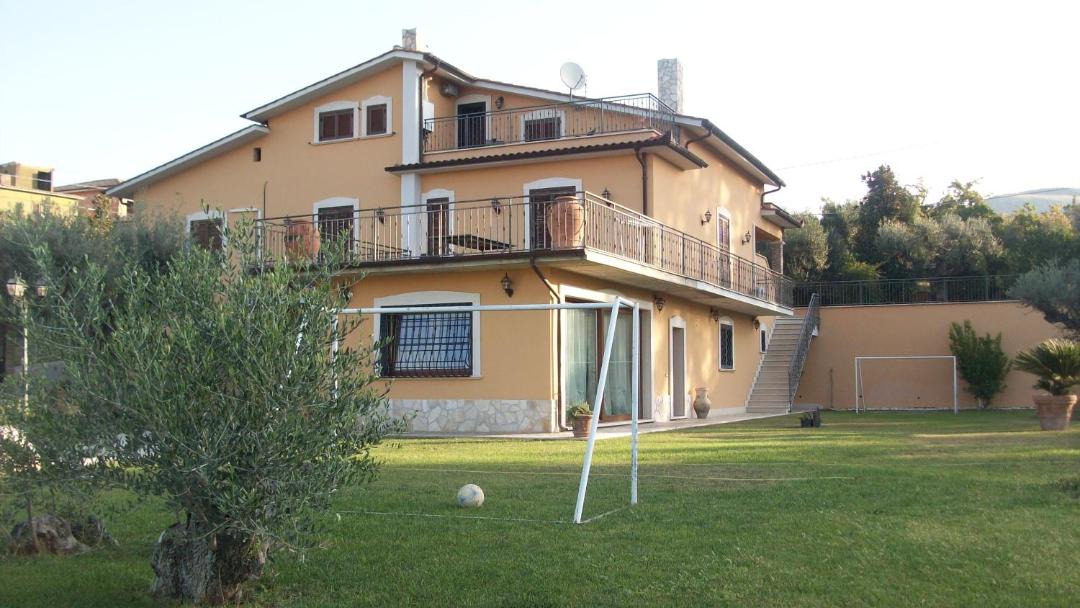 Photo of Others in Canneto