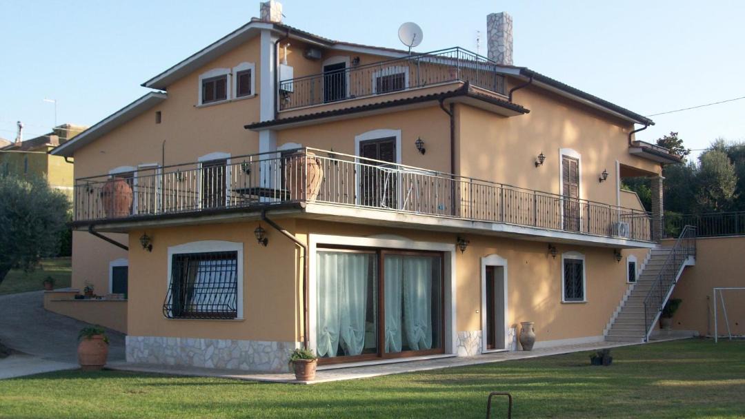 Photo of Others in Canneto