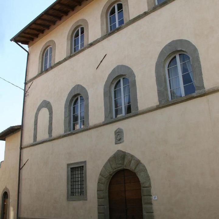 Photo of Buildings in Giovi-Ponte Alla Chiassa