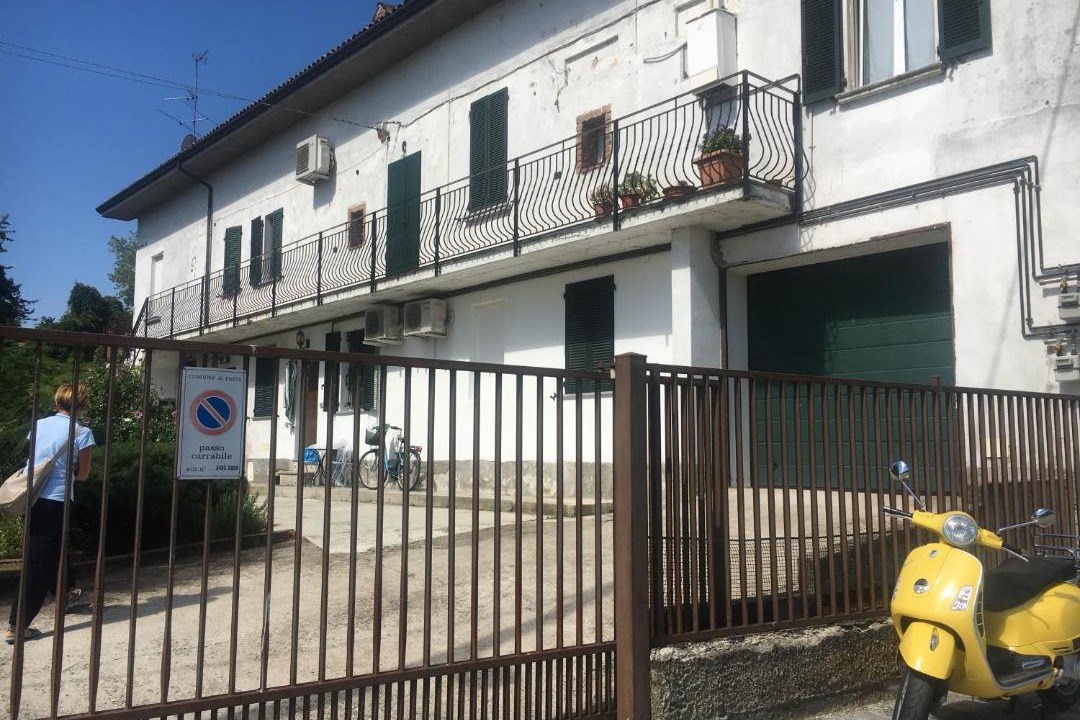 Photo of Others in Pavia