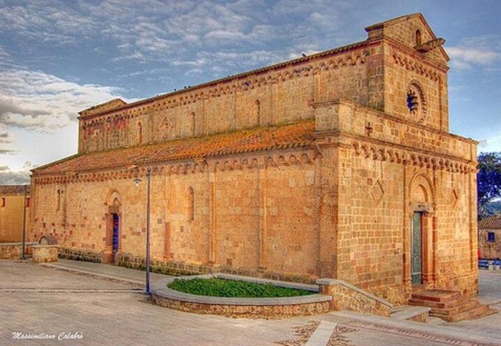Photo of Buildings in Tratalias