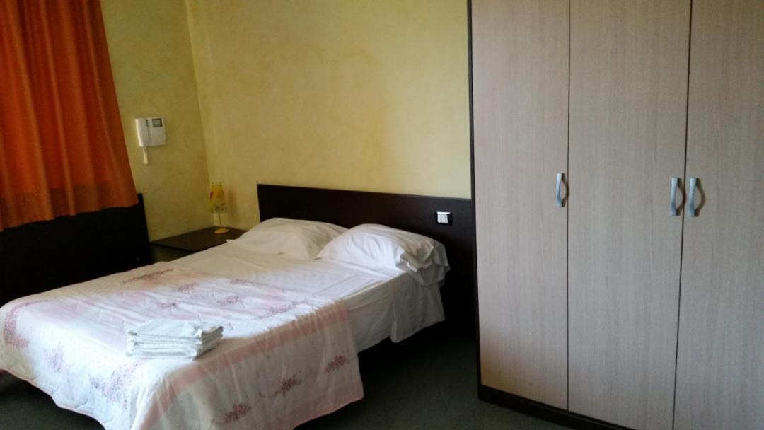 Photo of Bedroom in Catanzaro Lido