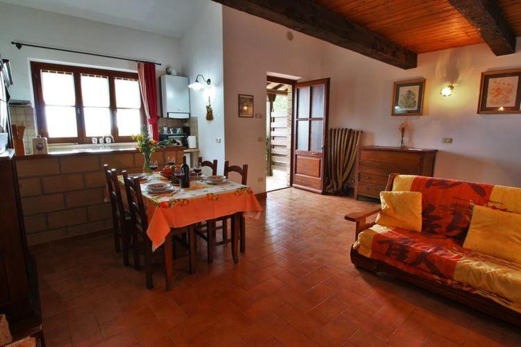 Photo of Livingroom in Sorano