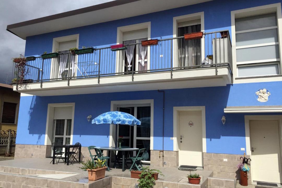 Photo of Others in Saronno