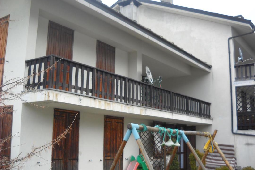 Photo of Buildings in Montoso