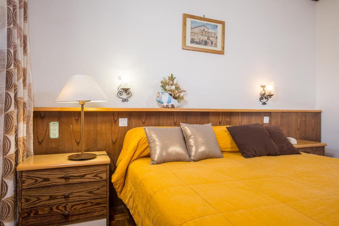 Photo of Bedroom in Pian De' Valli