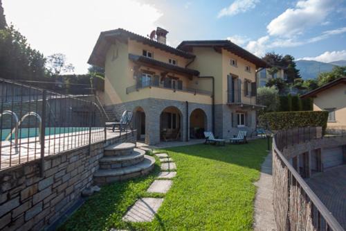 Photo of Buildings in Menaggio