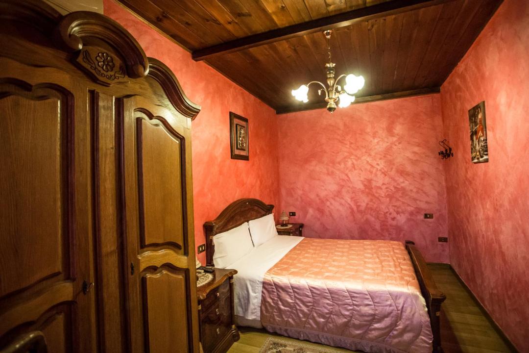 Photo of Bedroom in Bovara