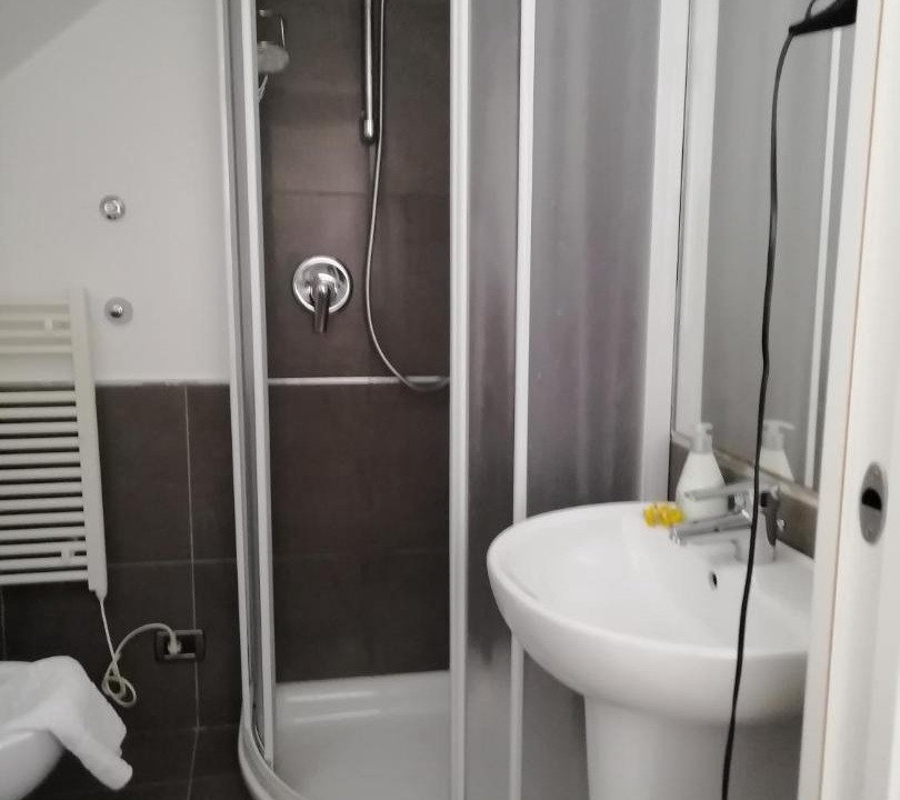Photo of Bathroom in Arco