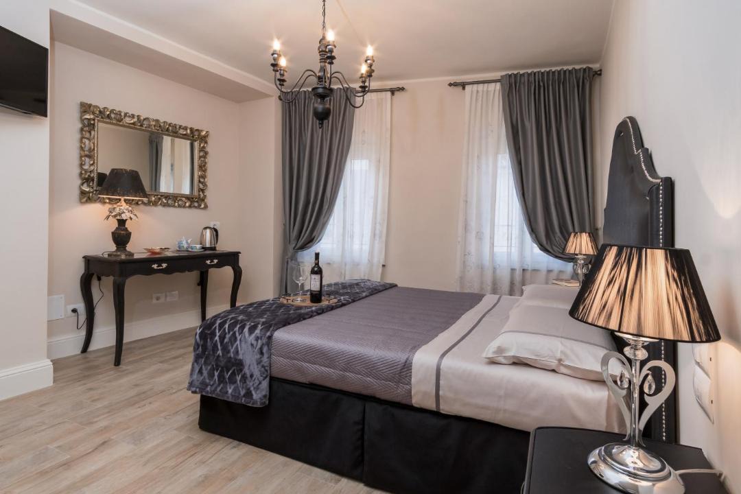 Photo of Bedroom in Pistoia