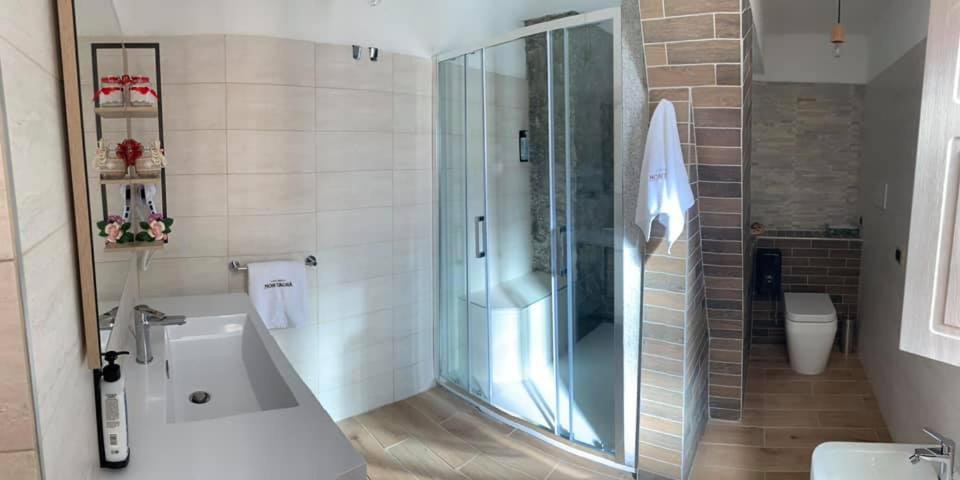 Photo of Bathroom in Lorica