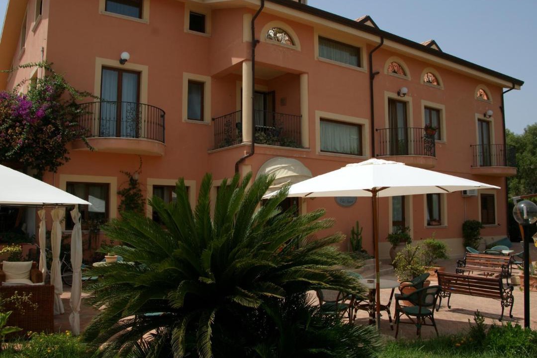 Photo of Others in Le Castella