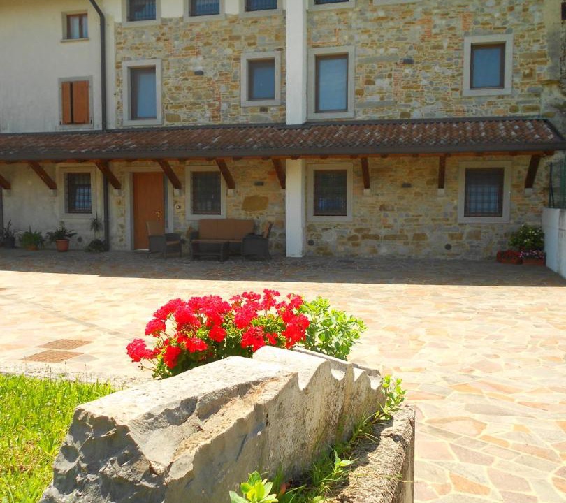 Photo of Others in Gagliano