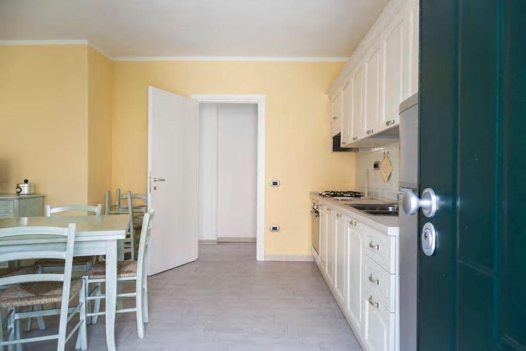 Photo of Kitchen in Santa Teresa di Gallura