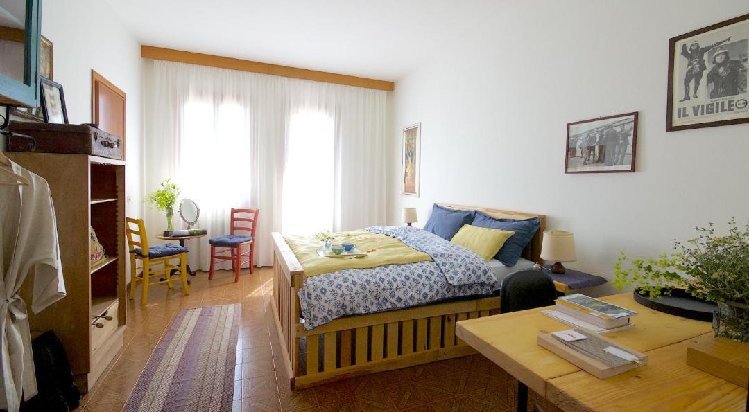 Photo of Bedroom in Miane